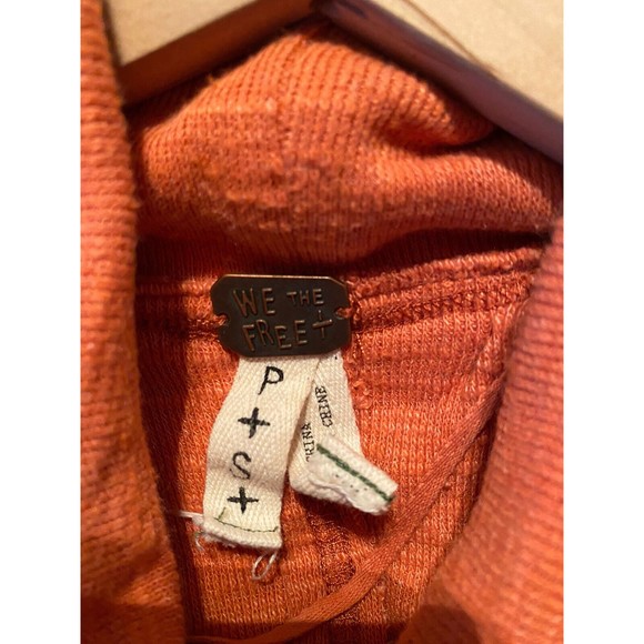 We The Free Split Back Cowl Neck Top Rust Style OB536113 - Picture 3 of 3